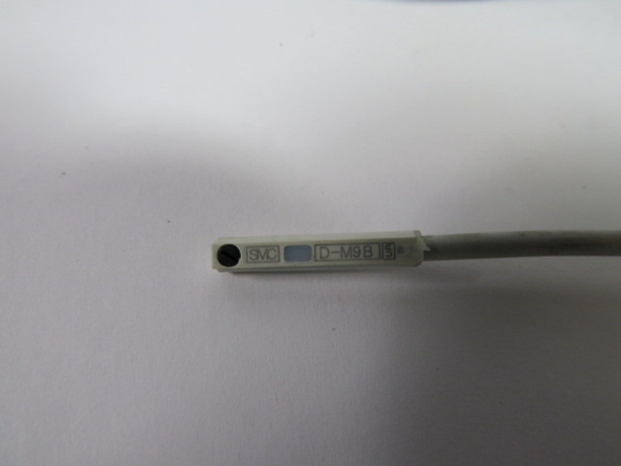 SMC D-M9B Highly Flexible Reed Switch 2W 24VDC 25-40mA USED