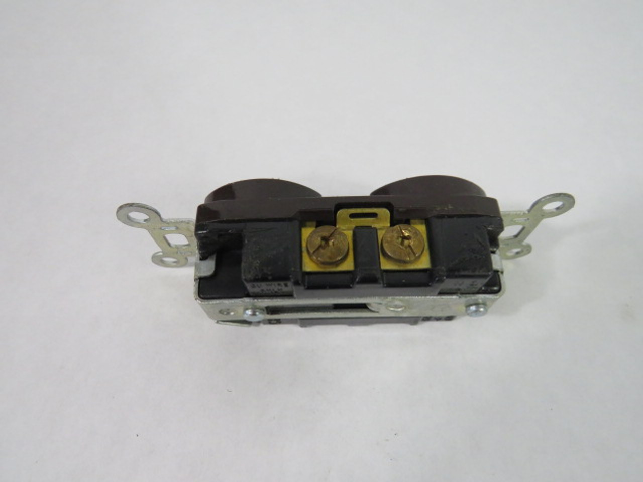 Pass & Seymour BR15 Duplex Receptacle 15A 125V 3W 2P USED