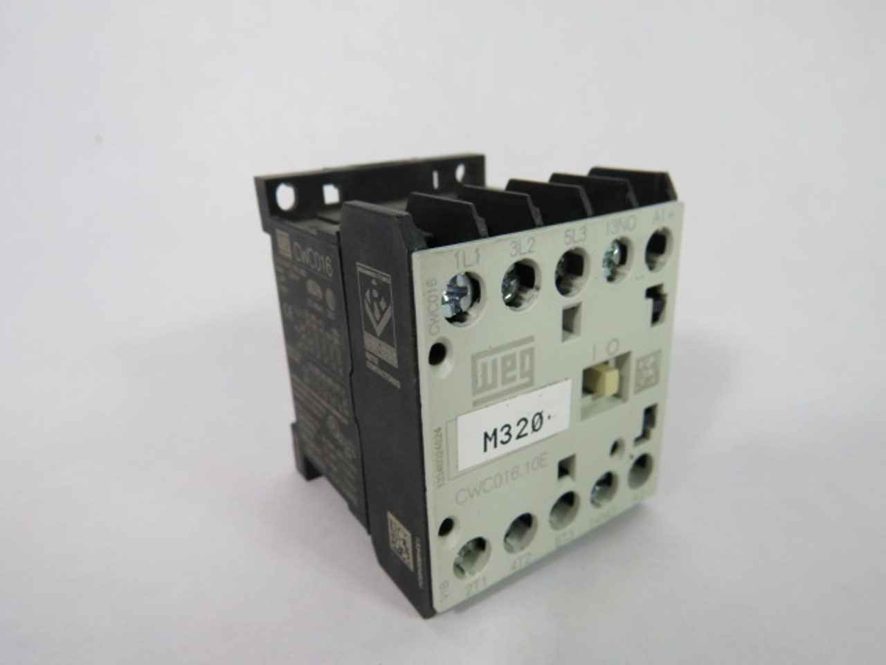 Weg CWC016.10-30L03 Miniature Contactor 24VDC 16A 3N/O USED