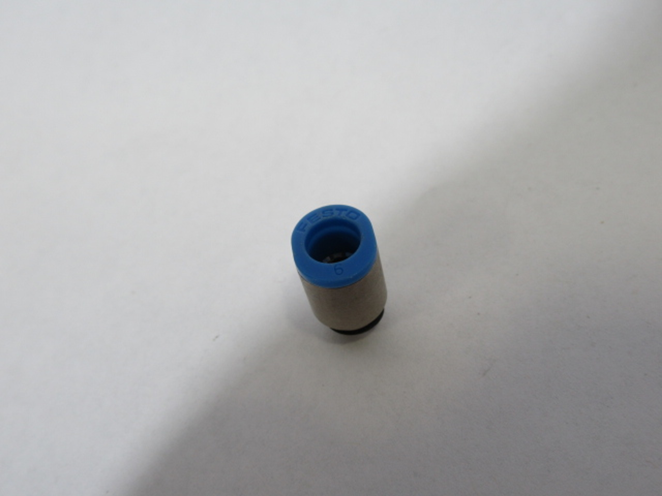 Festo 153317 QSMM56I Straight PushIn Fitting 6mm M5 0.9514 bar