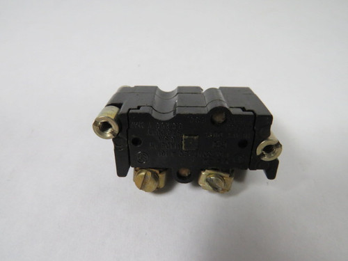 Cutler-Hammer E300177 Contact Block 600VAC 250VDC 1NO USED