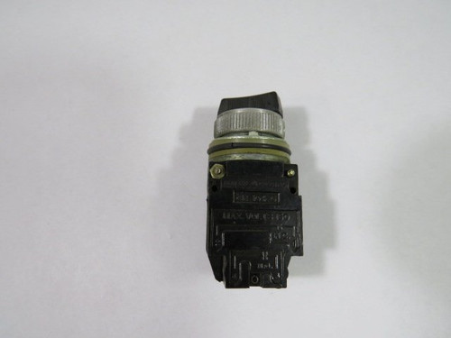 General Electric CR104B121 Selector Switch 1NO/1NC 2-Position USED