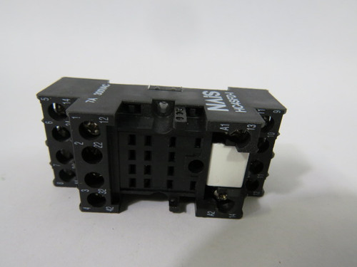 Nais HC4SFD-I Relay Socket 7A 300VAC 14 Blades USED