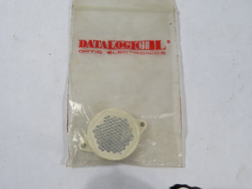 DataLogic R1.801-05 Prismatic Reflector 31mm D 2 Bolt  ! NWB !