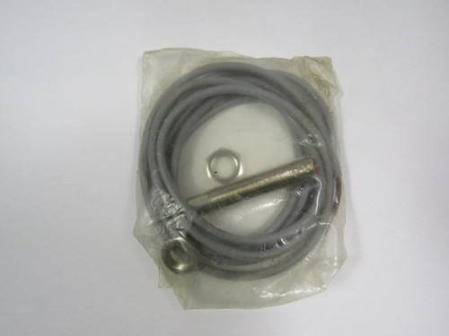 Baumer IFRM12D1501/L Inductive Proximity Switch 8-60VDC ! NWB !