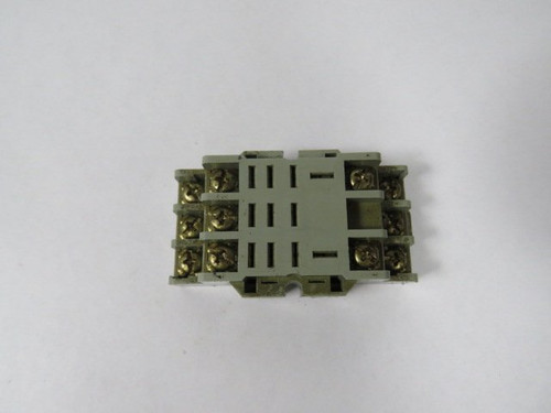 IDEC SH3B-05U Relay Socket 10A 300V USED