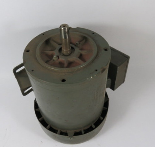 Weg FC50502 AC Motor .5HP .37kW 3460RPM 575V B56C TEFC 3Ph .66A 60Hz. USED