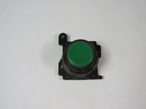 Cutler-Hammer E34PB3 Green Flush Push Button Operator Only USED
