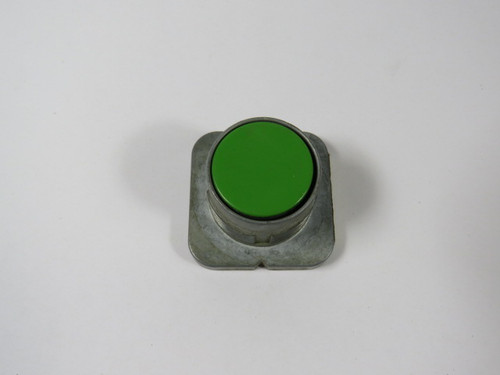 Furnas 52PA8A3 Series B Green Push Button Operator Only USED