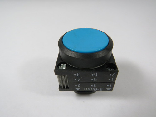 Siemens 3SB3000-0AA51 Push Button w/ Blue Flat Button USED