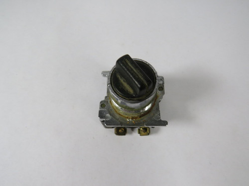 Cutler-Hammer 10250T1326 Selector Switch 1NO/1NC 3-Position CAM6 USED