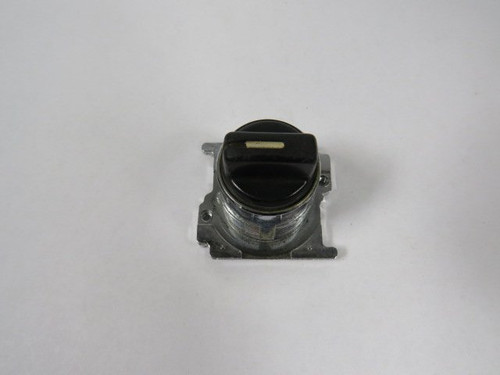 Cutler-Hammer 10250T1353 Selector Switch Operator Only 3-Position CAM3 USED