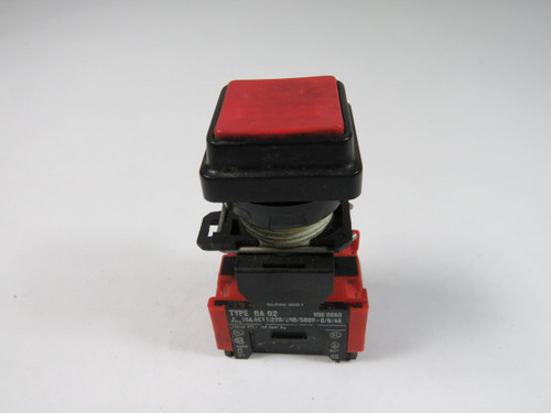 Square D D1A2U-Z41R Red Square Push Button 1NC USED