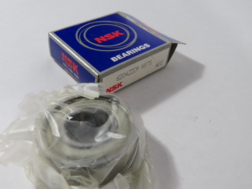 NSK 6204ZZCM Deep Groove Ball Bearing 47mm OD 20mm ID 14mm Width ! NEW !