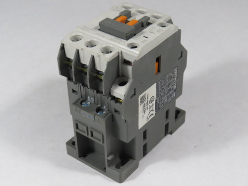 Cerus Mira MRC-18B Contactor 18A 277VAC 60Hz USED