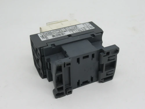 Telemecanique LC1D32G7 Contactor 3-Pole 3NO 120V 50/60HZ USED