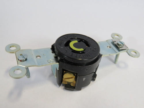 Hubbell 4710 Single Receptacle 15A 125VAC/DC 2P 3W ! NEW !