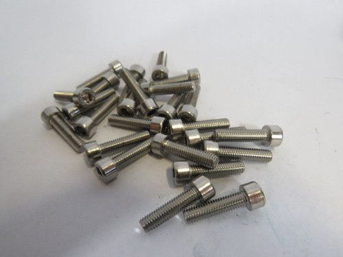 Spaenaur 373-018 SS Hex Socket Cap Screw Full Thread 25-Pack ! NEW !