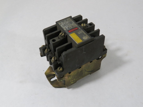 Allen-Bradley 700N-200AI 300VAC max 10A Type N Contact Relay Series UC USED