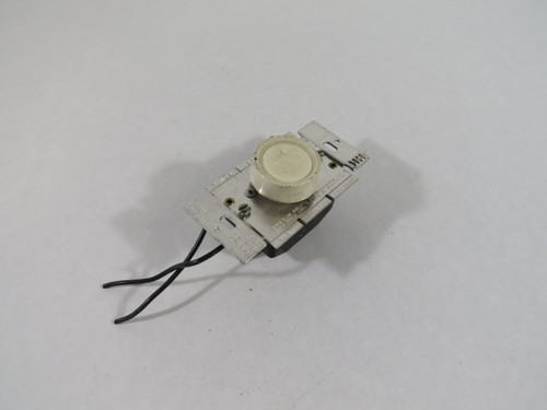 Lutron D-600P 120VAC 60Hz Rotary Lighting Dimmer USED