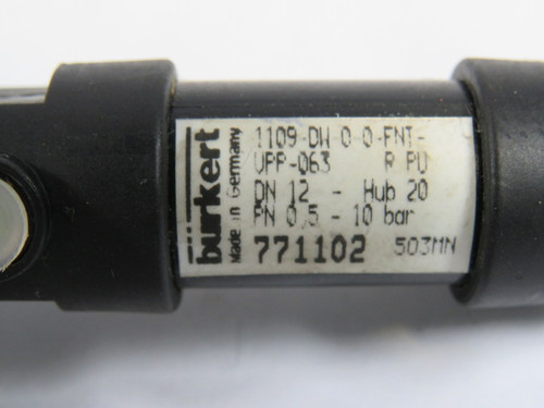 Burkert 771102 Pneumatic Cylinder 0.5-10BAR USED