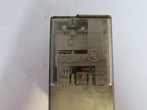 Allen-Bradley 700-HA33Z12 Relay SER D 12VDC 10A USED