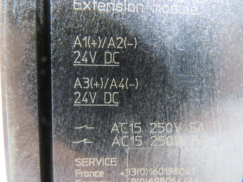 Honeywell FF-SRE30812-C Safety Relay 24VDC 5A USED