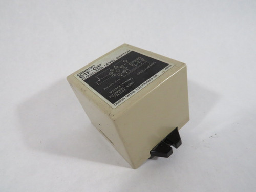 Omron 61F-GP-AC110 Floatless Level Switch 110VAC 50/60Hz 8VAC 8Pin USED