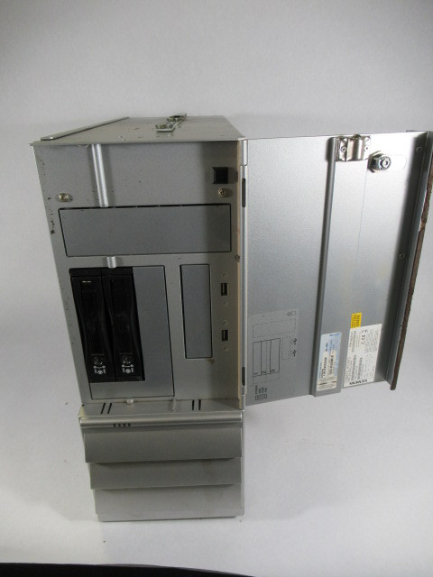 Siemens 6BK1800-5PE00-0AA0 Industrial Rack PC 100-240V 6.3A 50-60HZ USED