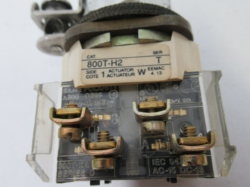 Allen-Bradley 800T-H2B Series T 2 Pos. Selector Switch w/Lock 2NO 2NC USED