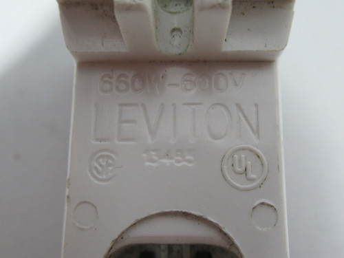 Leviton 13465 Fluorescent Lamp Holder 660W 600V Lot of 2 USED