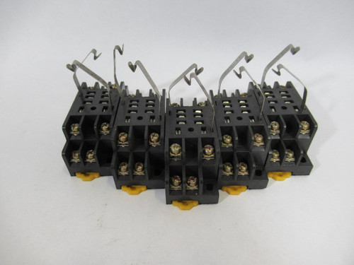 Generic PTF08A Relay Socket 8 Blade C/W Hold Down Clips Lot of 5 USED