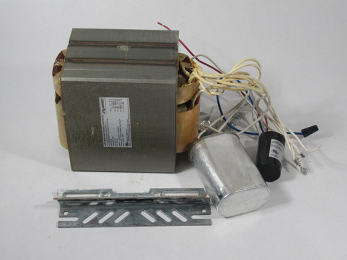 Standard 62927 Constant Wattage Autotransformer 1000W DAMAGED BOX ! NEW !