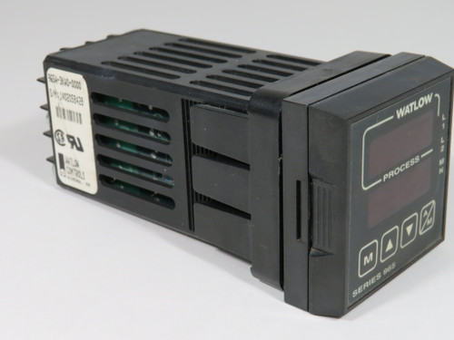 Watlow 965A-3CA0-0000 Temperature Controller 100-240VAC Missing Screw USED