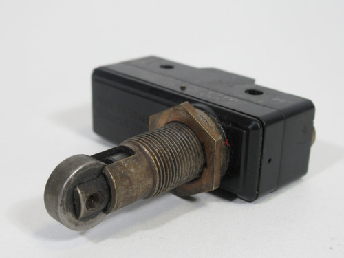 Microswitch BZ-2RQ181-A2 Roller Limit Switch 480VAC 15A USED