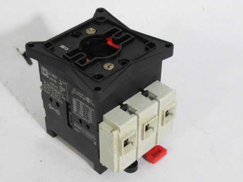 Square D 9421-V2 Disconnect Switch 40A MISSING COVER USED