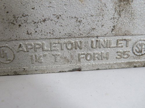 Appleton T-125M Form 35 Malleable Iron Conduit w/o Cover 1-1/4" *Rust* USED