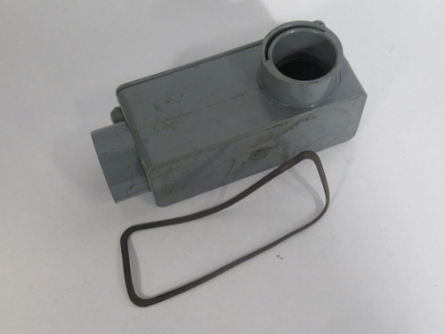 Carlon LL1-1/4 Square PVC Conduit Body w/Seal 1-1/4" USED