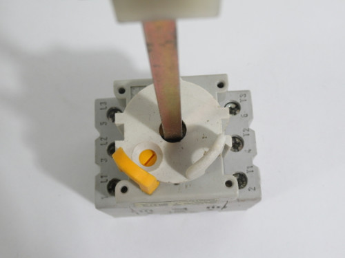 Sprecher + Schuh LA7-32-1753 Disconnect Switch 600V 32A w/ Rod USED