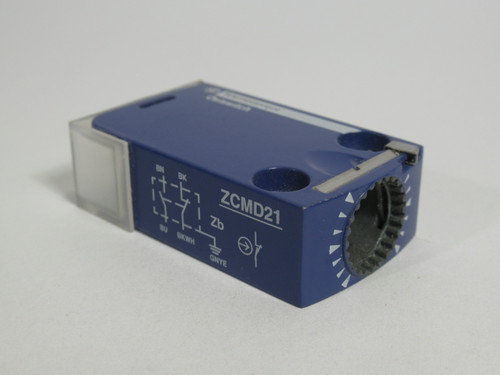 Telemecanique ZCMD21 Snap Action Limit Switch 240V 6A No Operating Head ! NOP !