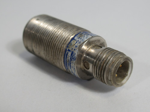 Telemecanique XS1N18PA340D Proximity Sensor 12-24VDC 5mm *No Hardware* USED