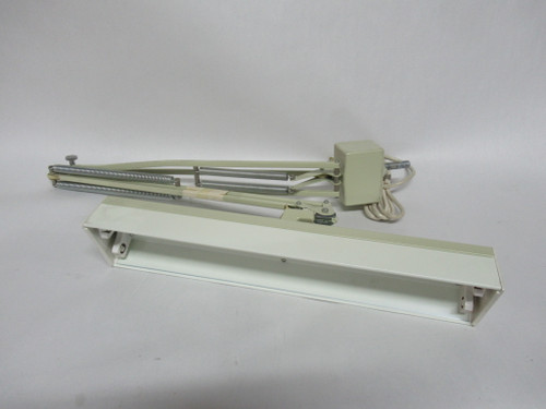 Luxo NFL-1 Fluorescent Light Fixture with Arm Attachment 115V 2-15W NEW