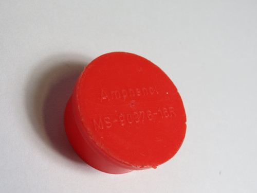 Amphenol MS-90376-16R Cap for Threaded Connector Red USED