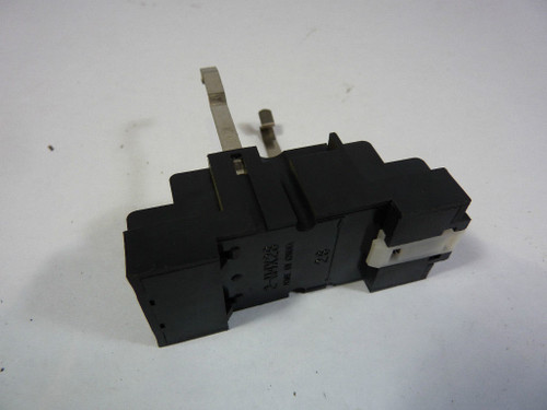 Nais HL2-SFD-K Relay Socket 10 Amp 250V USED