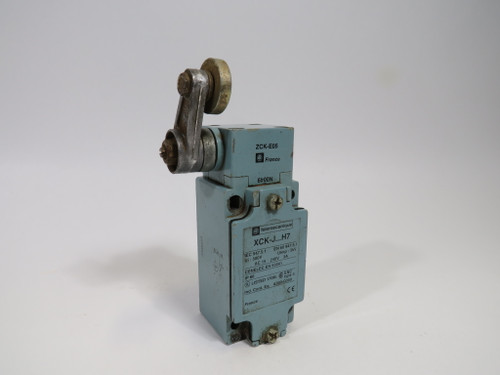 Telemecanique XCK-J1H7 Limit Switch 240V 3A C/W Rotary Lever Head USED