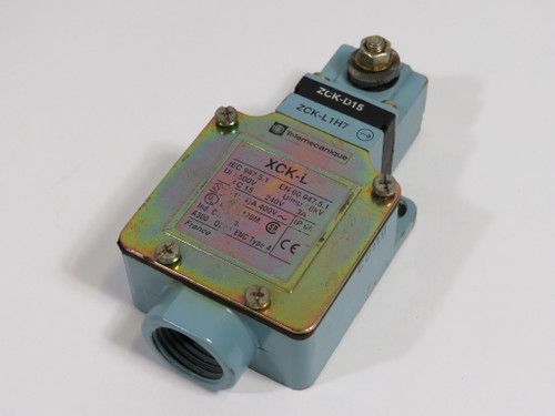 Telemecanique XCK-L1H7 Limit Switch w/ ZCK-D15 Head No Roller USED