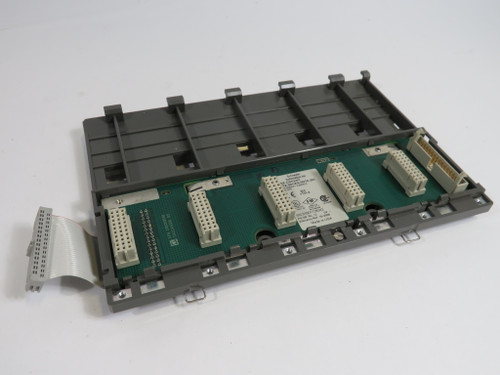 Schneider DTA201/AS-HDTA-201 PLC Module Rack USED