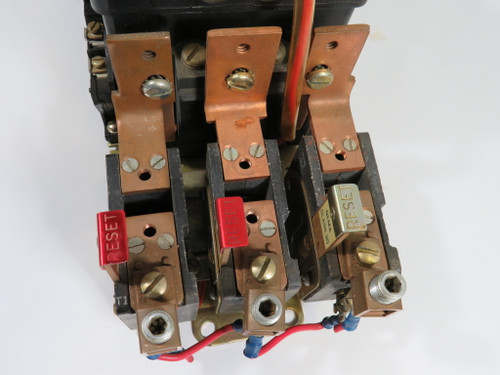 Square D 8536-SEO1-V02 Starter 3-Pole 460/575VAC 50HP SHELF WEAR USED