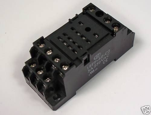 HONGFA 18FF-4Z-C2 Relay Socket 5A 250V 14 Blade ! NEW !