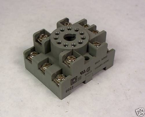 SQUARE D 8501-NR62 11 Pin Relay Socket USED